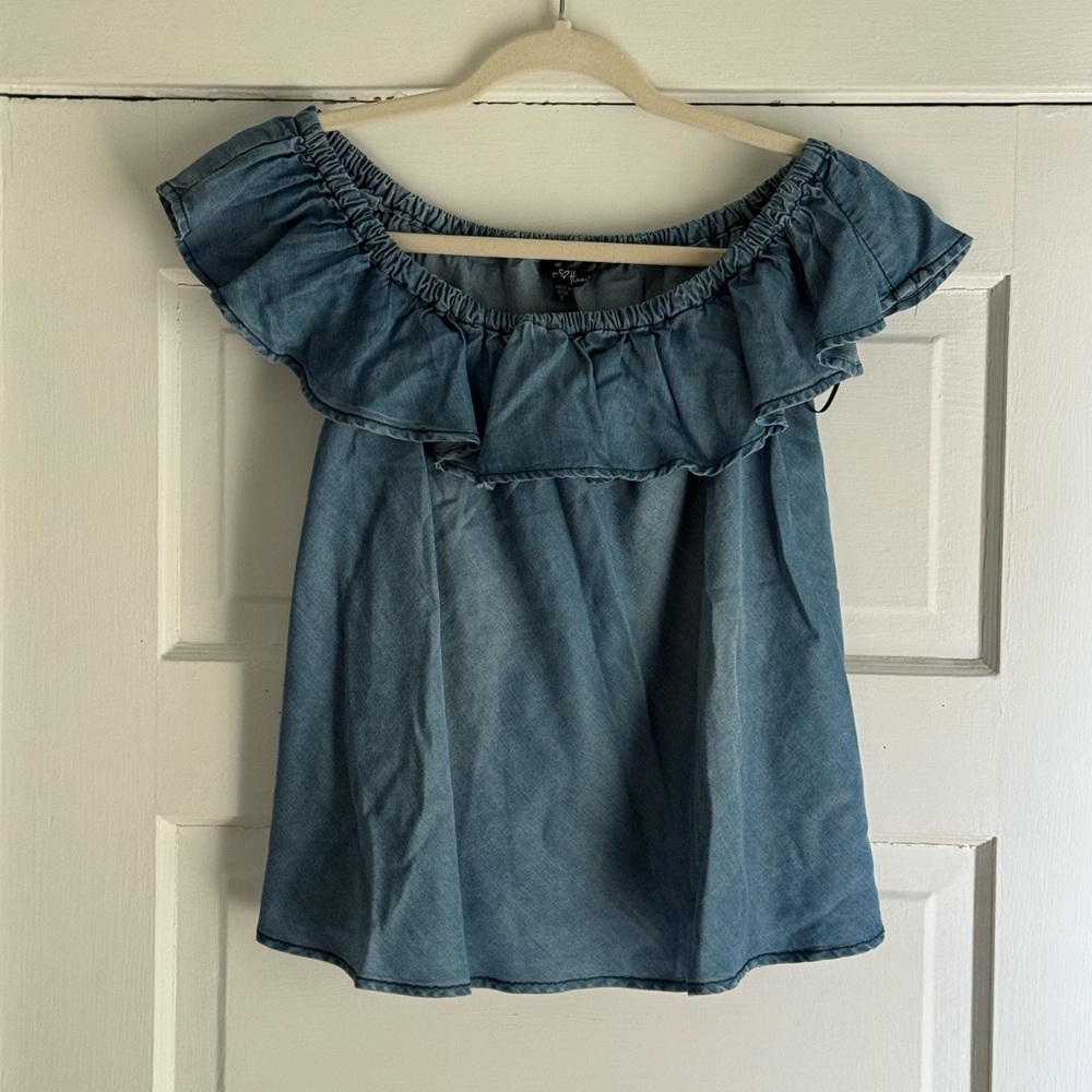 Velvet Heart Blue Off-Shoulder Ruffle Blouse